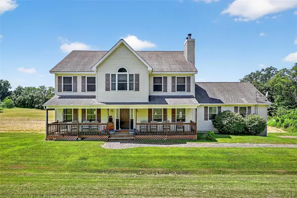 15 Old Dominion Road, Blooming Grove, NY 10914
