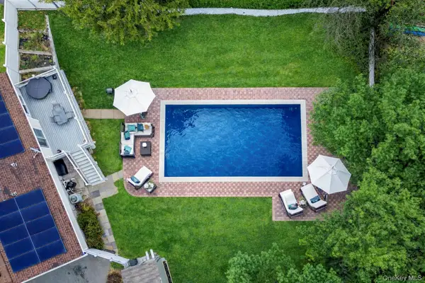 72 S Mary Francis Street, Tappan, NY 10983