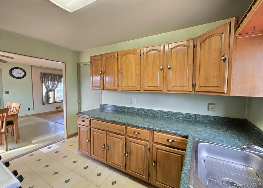 49 Lakewood Avenue, Ronkonkoma, NY 11779 - #3