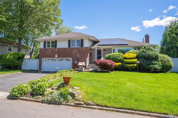 2544 New York Avenue, Huntington, NY 11747