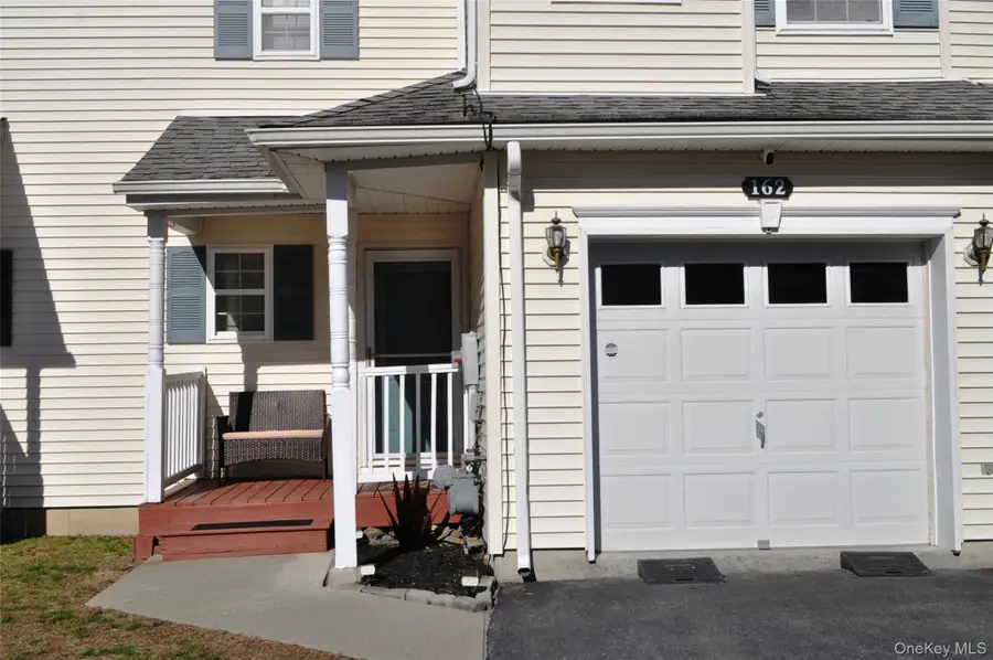 162 Pinebrook Drive, Hyde Park, NY 12538 - #2