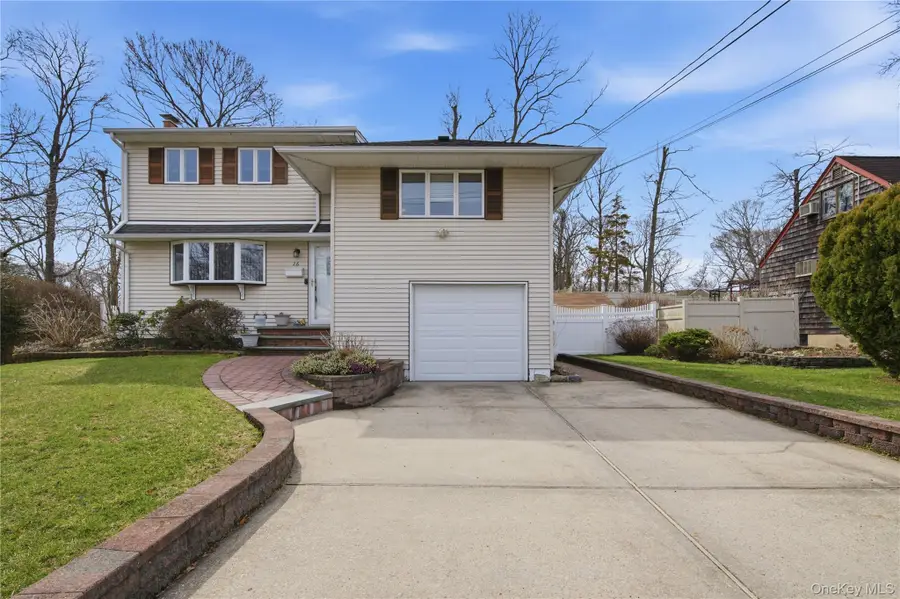 26 Bowden Drive, Huntington Station, NY 11746 - #2