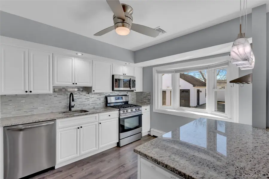 19 Gardenia Drive, Commack, NY 11725 - #3