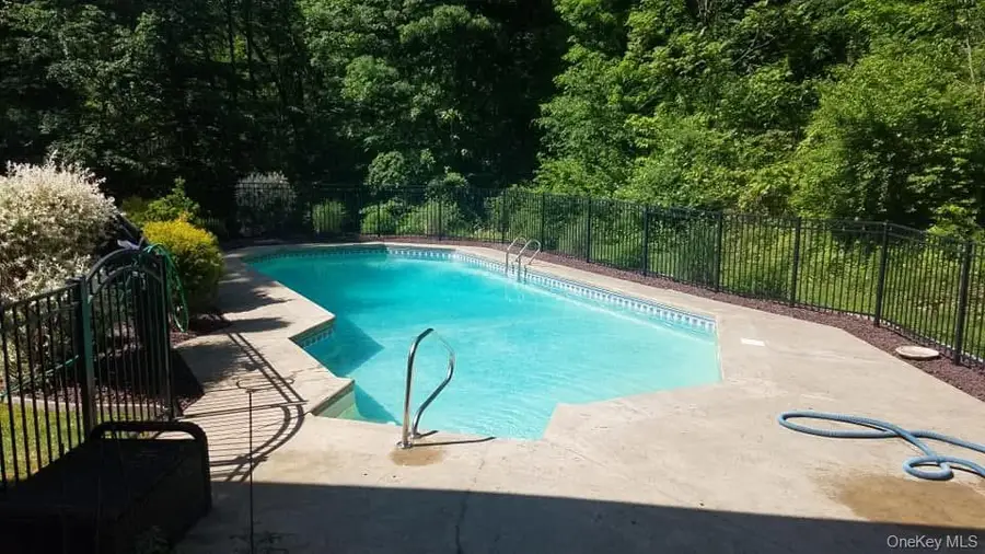 32 Robinson Lane, Wappingers Falls, NY 12590 - #2