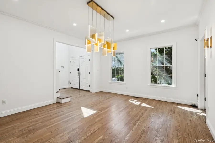 118 Ocean Avenue, Woodmere, NY 11598 - #3