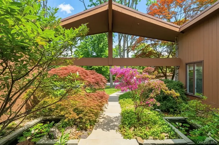 1 Druid Court, Montebello, NY 10901 - #3