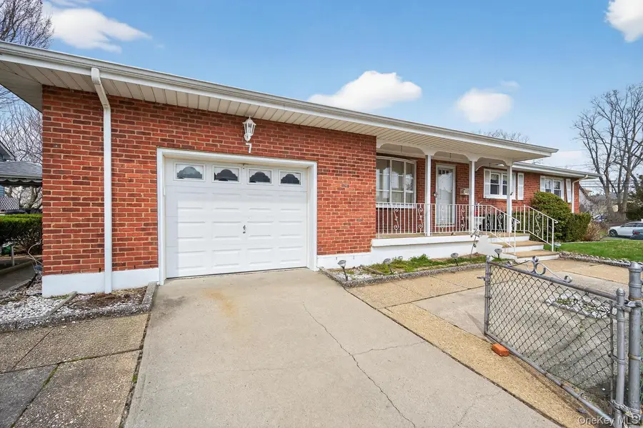 7 1st Avenue, Bayville, NY 11709 - #3