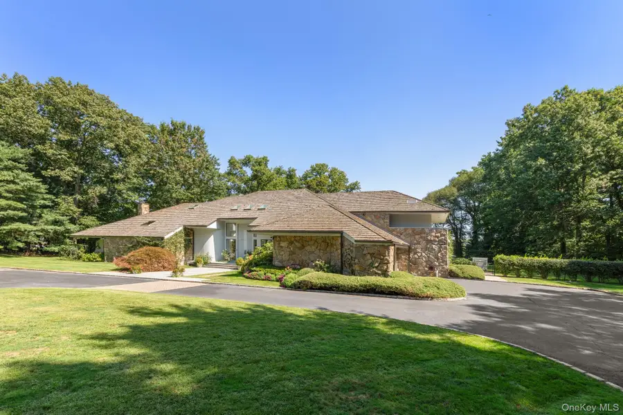 8 Mill Pond Lane, Lattingtown, NY 11560 - #2