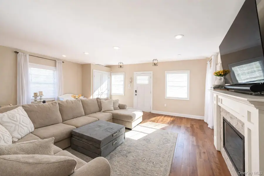 36 West Boulevard, East Rockaway, NY 11518 - #2