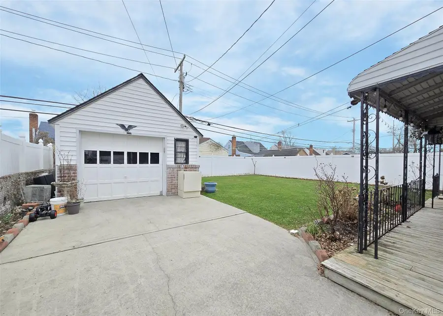 43 Mcalester Avenue, Hicksville, NY 11801 - #2