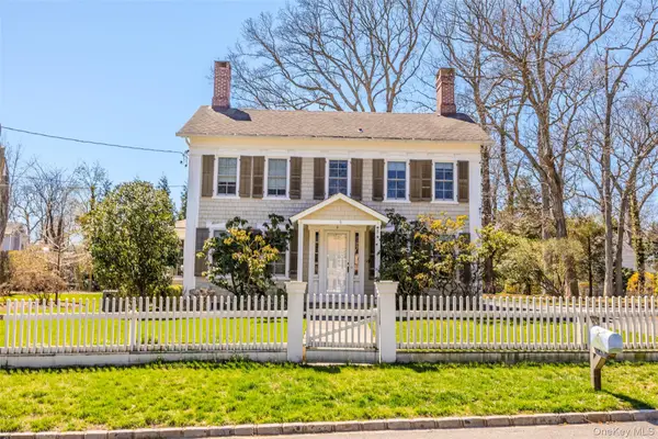 8 Terrell Lane, Stony Brook, NY 11790