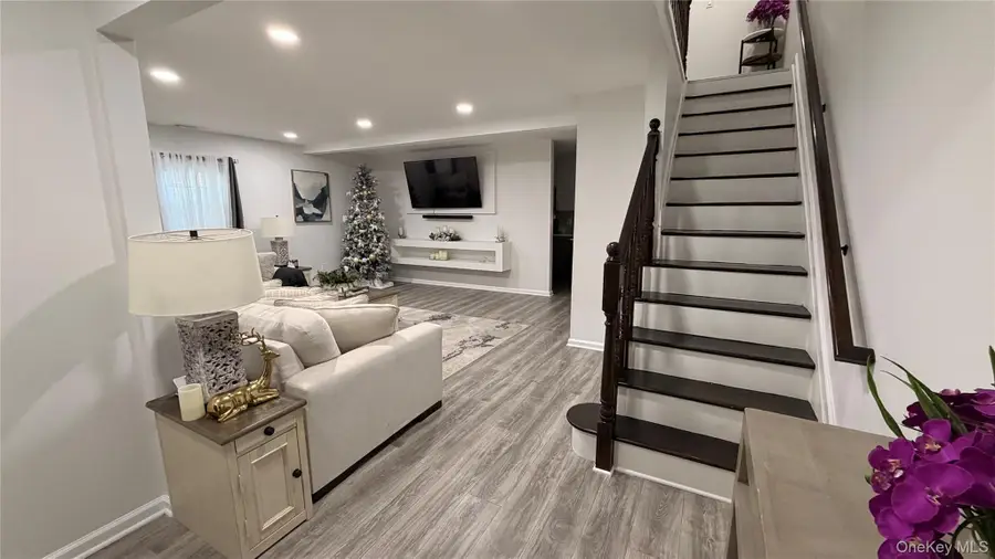 13 Fairview Drive, Shirley, NY 11967 - #3