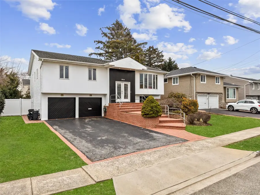 2812 Covered Bridge Road, Merrick, NY 11566 - #3