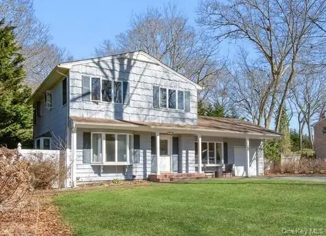 7 Washington Avenue, Miller Place, NY 11764 - #1