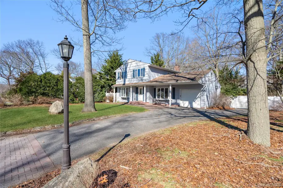 7 Washington Avenue, Miller Place, NY 11764 - #3