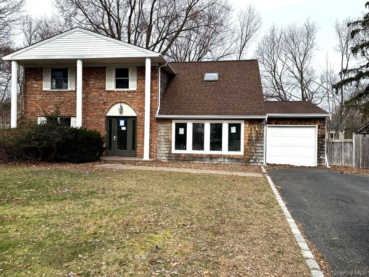 4 Vale Court, Mount Sinai, NY 11766 - #1