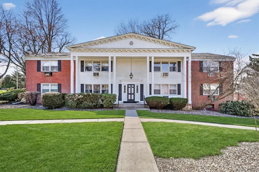 35 Bon Aire Circle #8116, Suffern, NY 10901 - #2