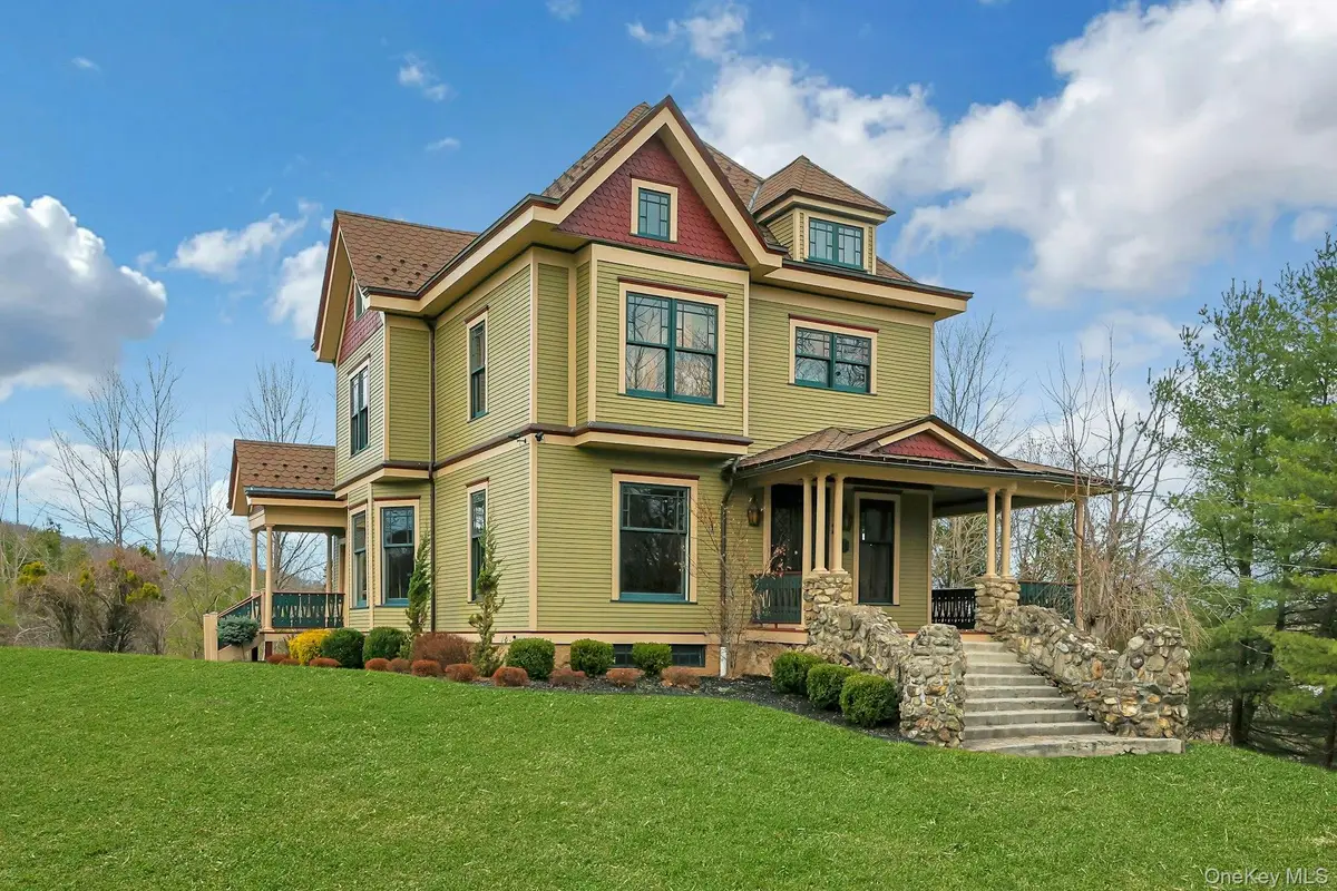 2 Pine Hill Road, Chester, NY 10918 - #1