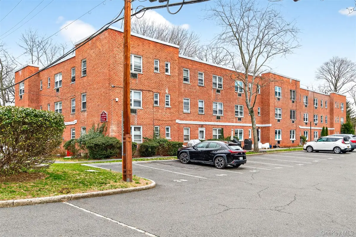 125 N Washington Avenue #58, Hartsdale, NY 10530 - #1
