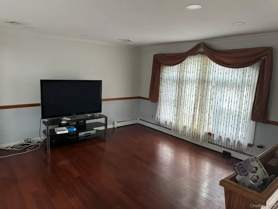 173 Davenport Street, Lindenhurst, NY 11757 - #3