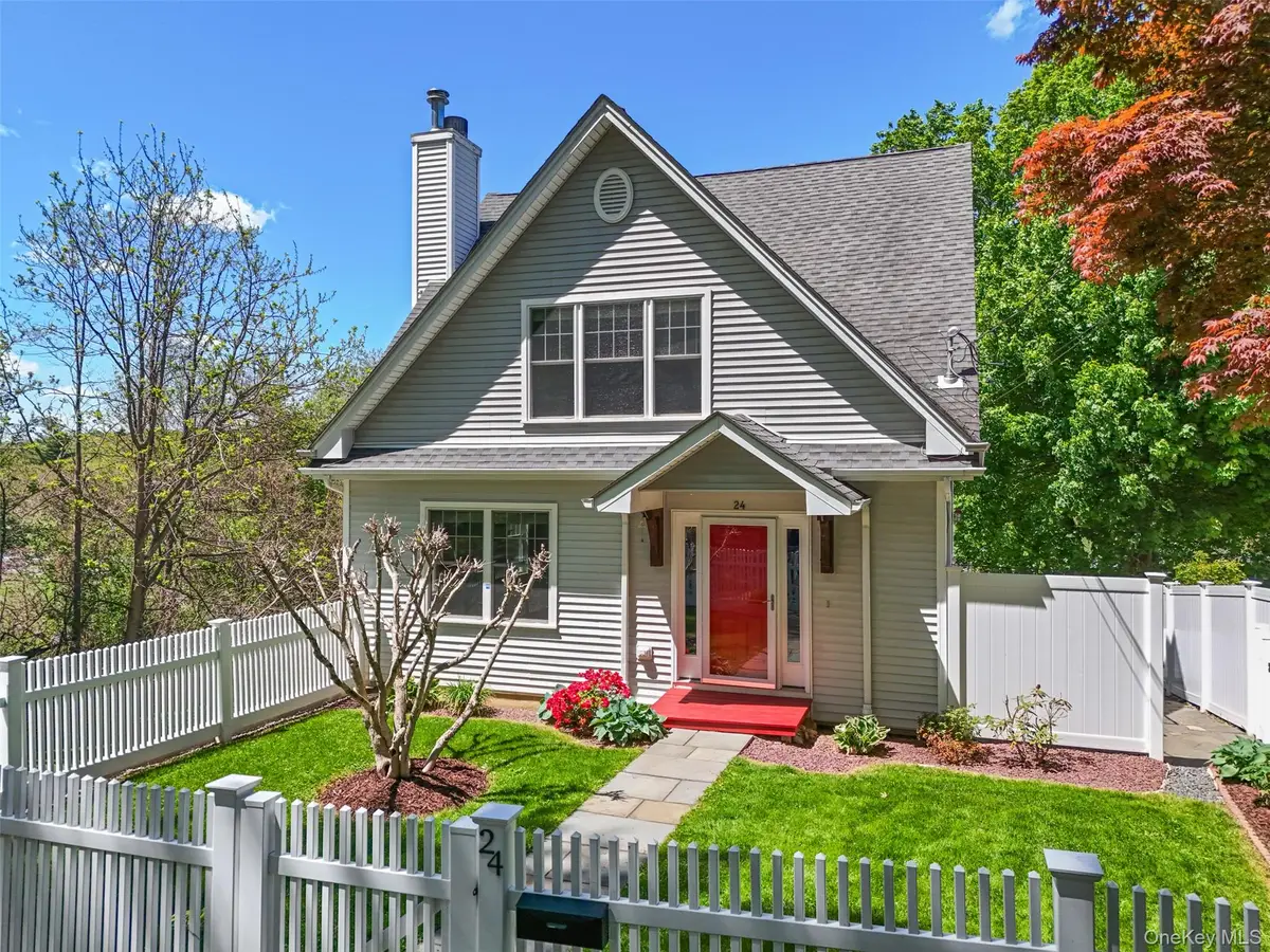 24 Bedford Avenue, Bedford Hills, NY 10507 - #1
