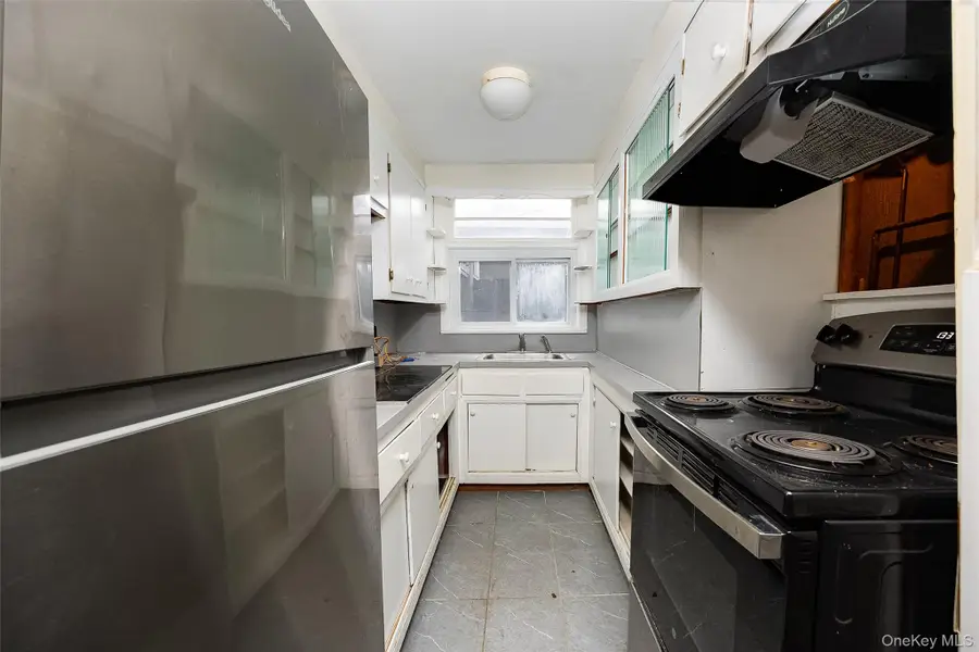 87 Vineyard Avenue, Highland, NY 12528 - #2