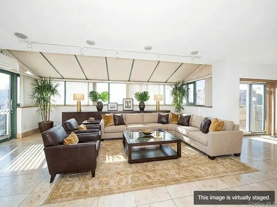 4231 Colden Street #F7B, Flushing, NY 11355 - #2