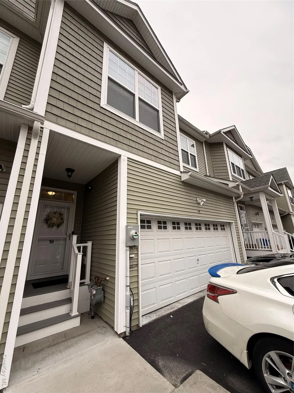 19 Magnolia Park Road, Middletown, NY 10940 - #1