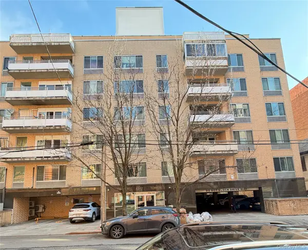 4317 Union Street #6E, Flushing, NY 11355