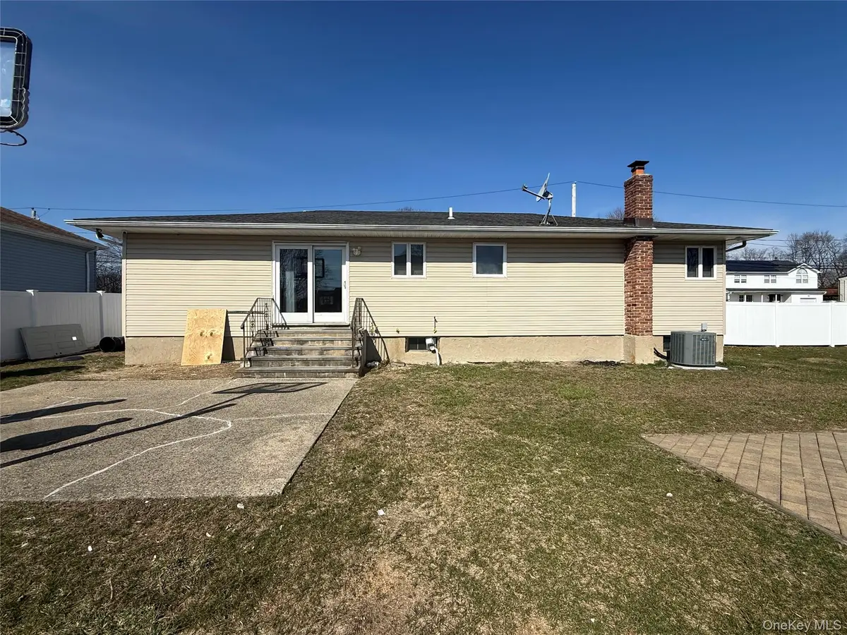 Address Withheld By Seller, Deer Park, NY 11729 - #1