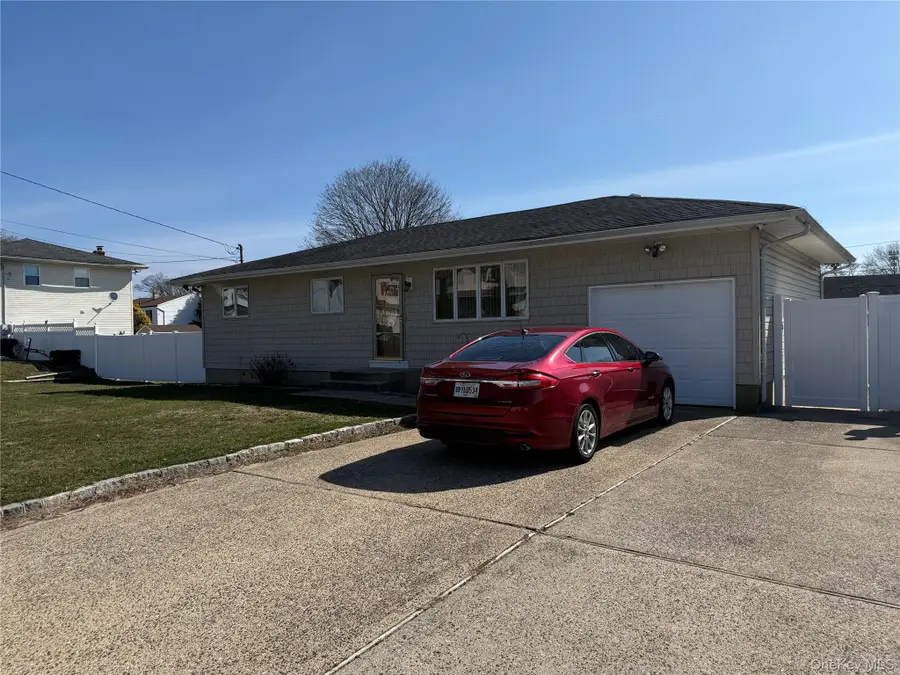 Address Withheld By Seller, Deer Park, NY 11729 - #2