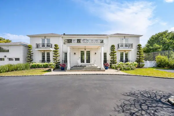 3 Polo Grounds Lane, East Quogue, NY 11942