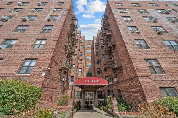 445 W 240th Street #5N, Bronx, NY 10463