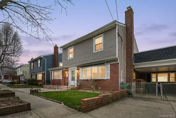 305 S 8th Street, New Hyde Park, NY 11040