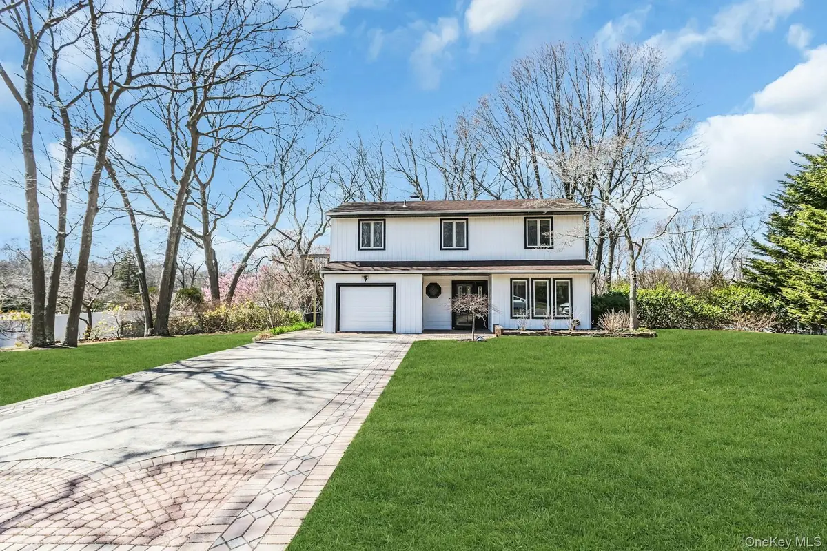 36 N Morris Avenue, Farmingville, NY 11738 - #1