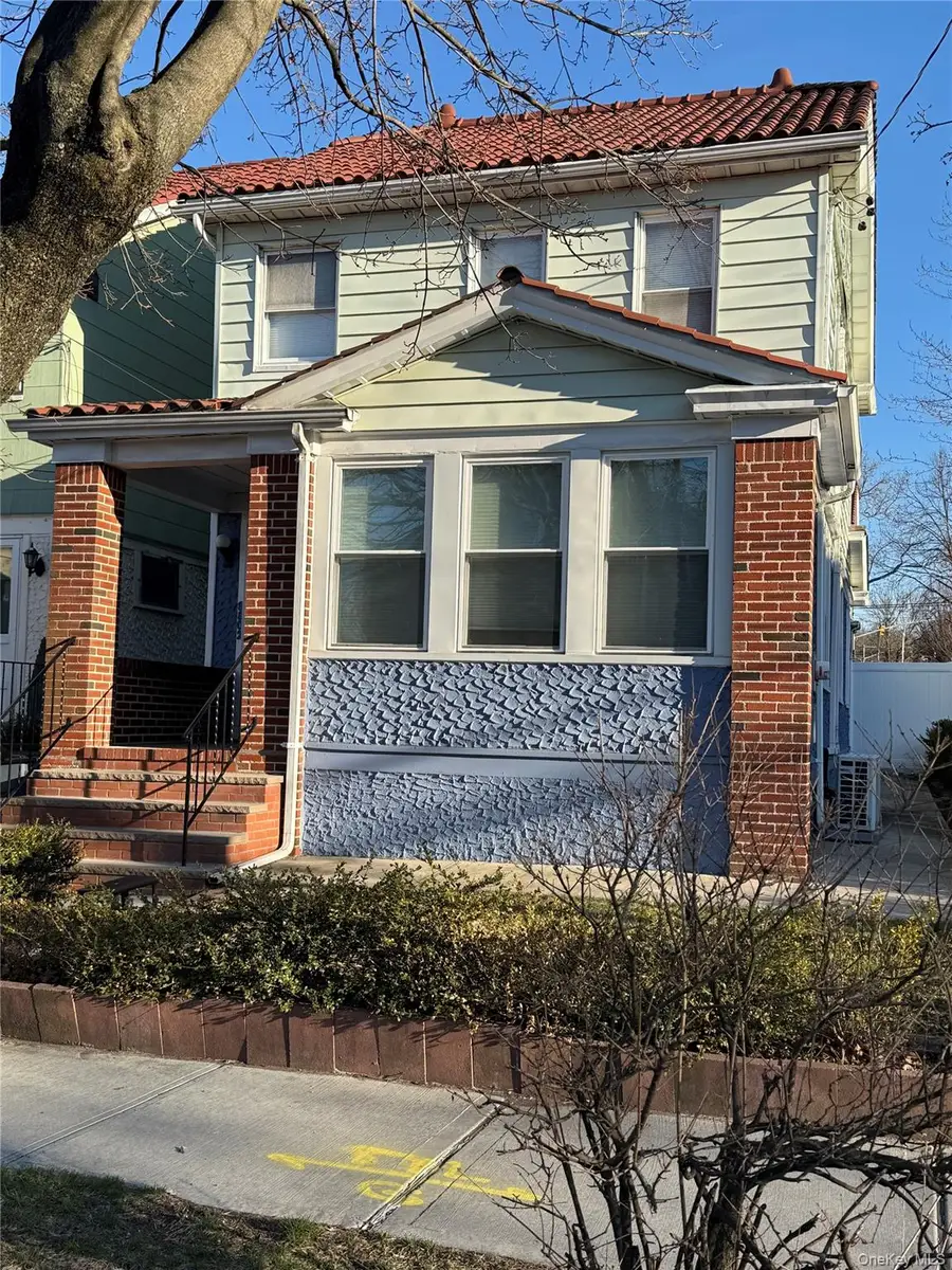 8802 79th Avenue, Glendale, NY 11385 - #2