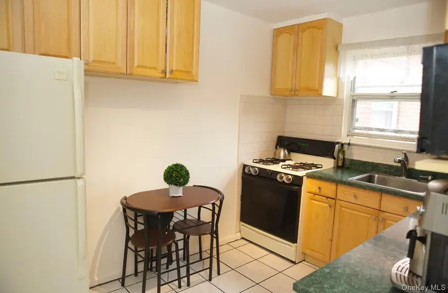 73-27 263rd Street #1st Floor, Glen Oaks, NY 11004 - #3