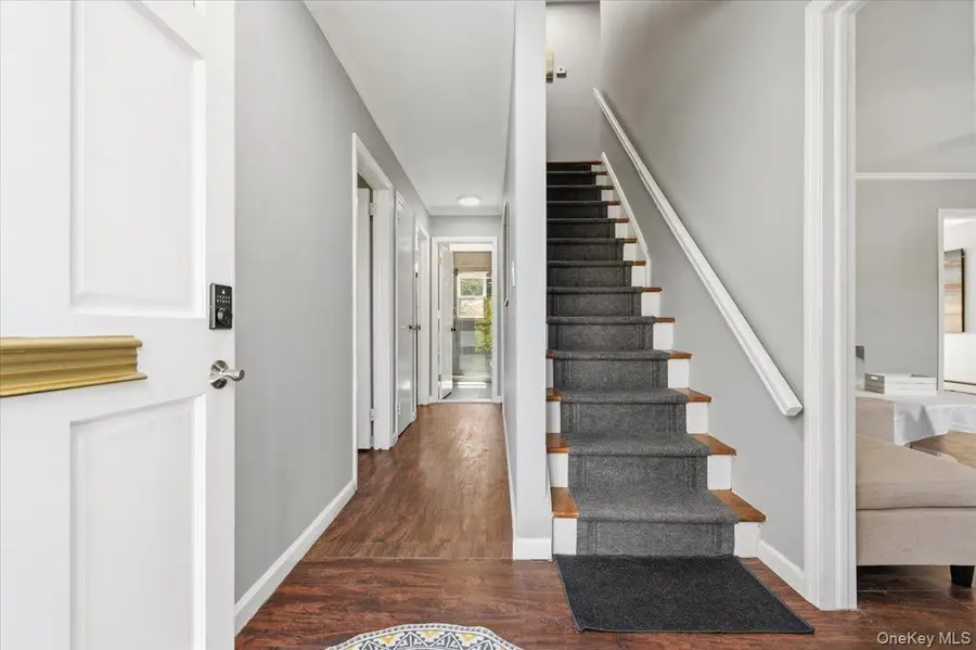 11 Glenwood Road, Glen Head, NY 11545 - #3