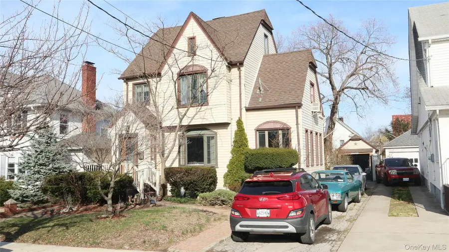 33-35 150th Place, Flushing, NY 11354 - #2