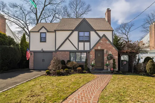 43 Webster Street, Malverne, NY 11565