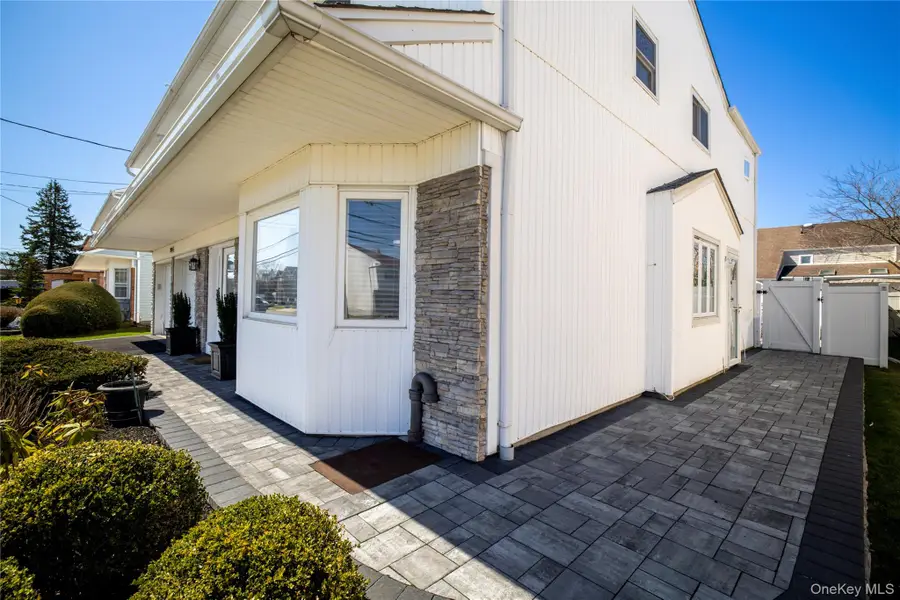 3930 Jane Lane, Oceanside, NY 11572 - #3