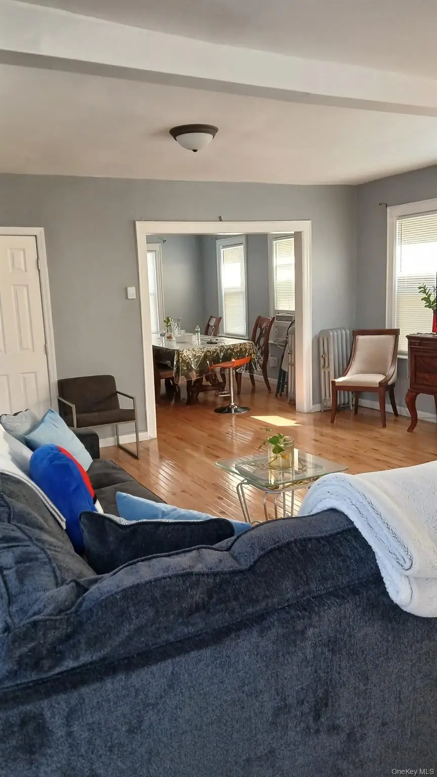 11633 198th Street, Saint Albans, NY 11412 - #2