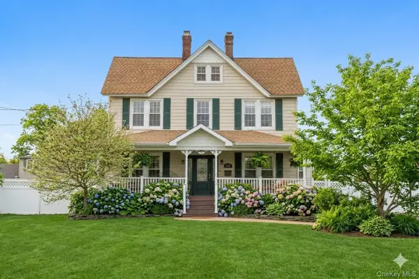 59 Purdy Lane, Amityville, NY 11701