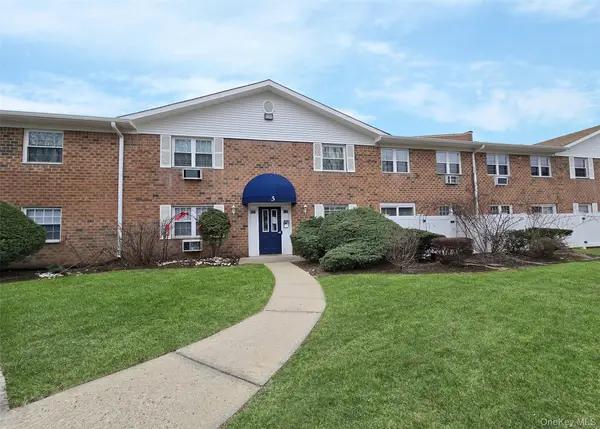 460 Old Town Road #5B, Port Jefferson Station, NY 11772