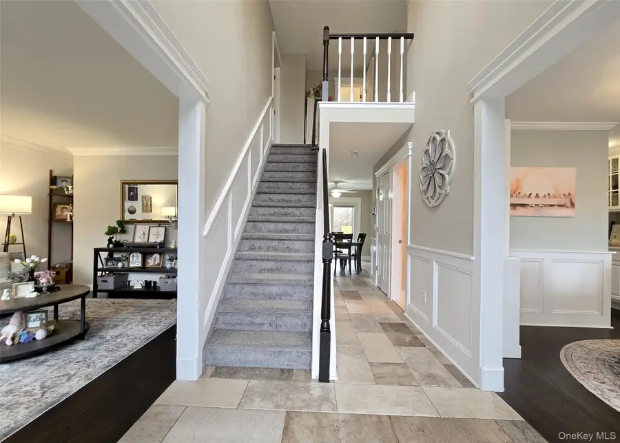 9 Keystone Court, Centereach, NY 11720 - #2