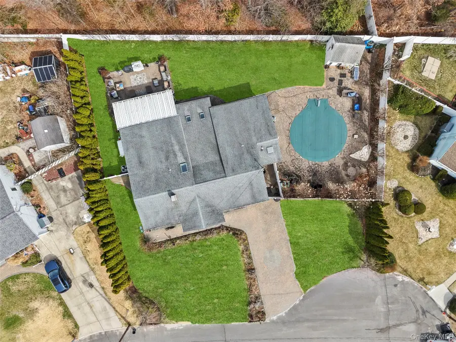 10 Heather Court, Centereach, NY 11720 - #2