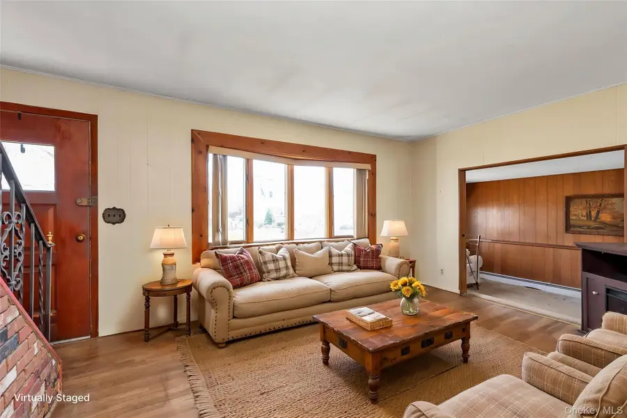 120 W 19th Street, Deer Park, NY 11729 - #2