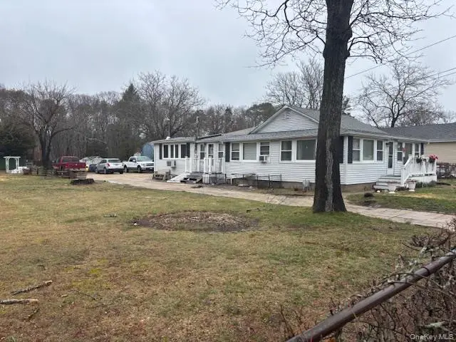 112 Priscilla Avenue, Riverhead, NY 11901 - #3