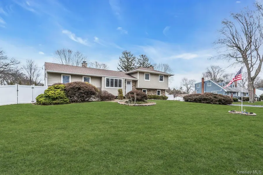 5 Nita Street, East Northport, NY 11731 - #2