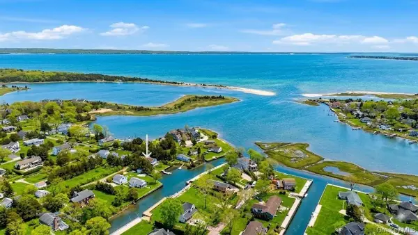 470 Windy Point Lane, Southold, NY 11971